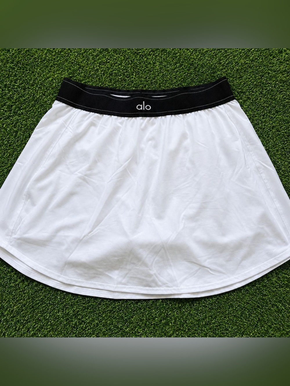 ALO Yoga White Skater Skirt with Black Waistband